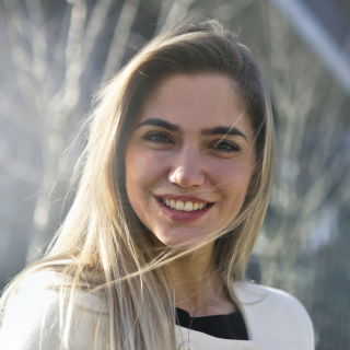 Imagen de <strong>Martina Silva - CMO</strong>